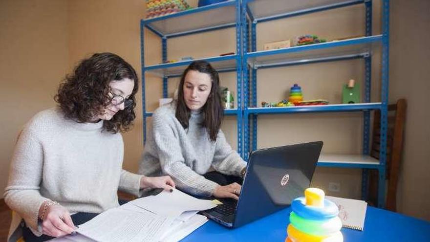 Clases de arqueología cierran el curso de la Universidad de Vigo en Forcarei