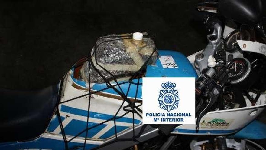 El tabaco de contrabando intervenido en la localidad lusa de Viana por la Guardia Nacional Republicana.
