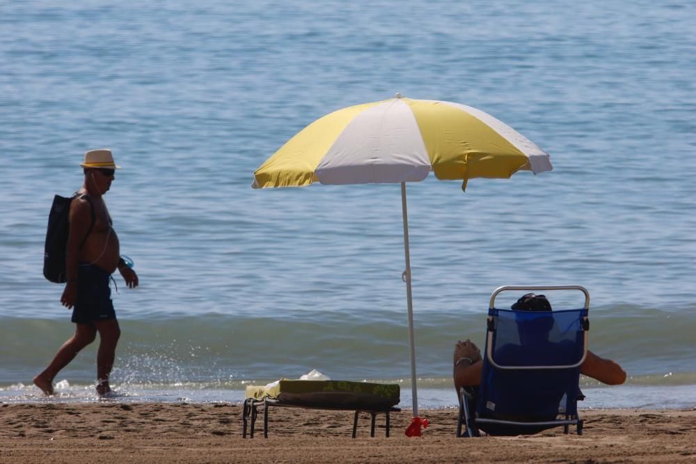 Los malagueños se van a la playa con la Fase 2.