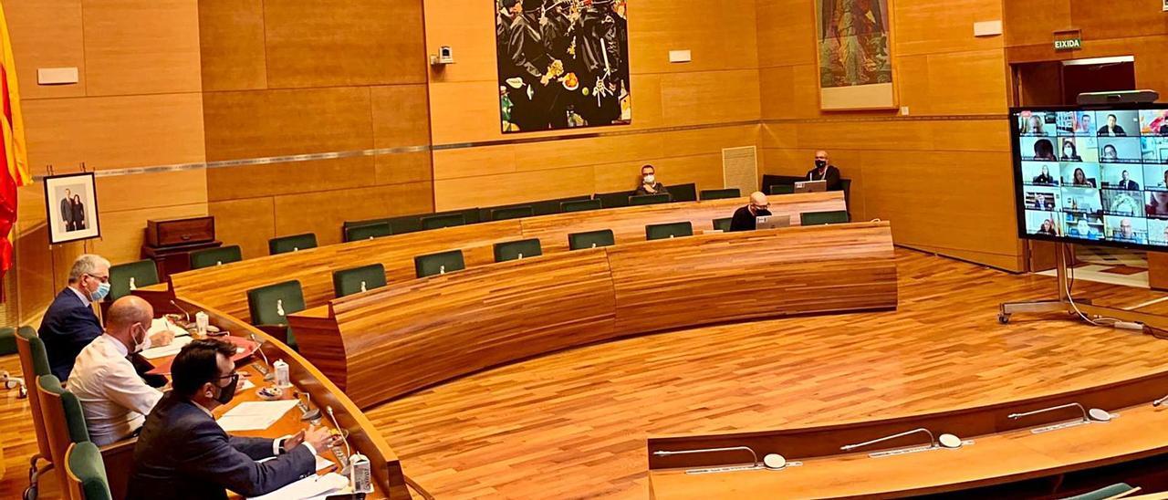 Un pleno de la Diputación de Valencia celebrado el pasado mes de octubre. | LEVANTE-EMV