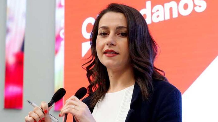 InÃ©s Arrimadas, en un acto de campaÃ±a.