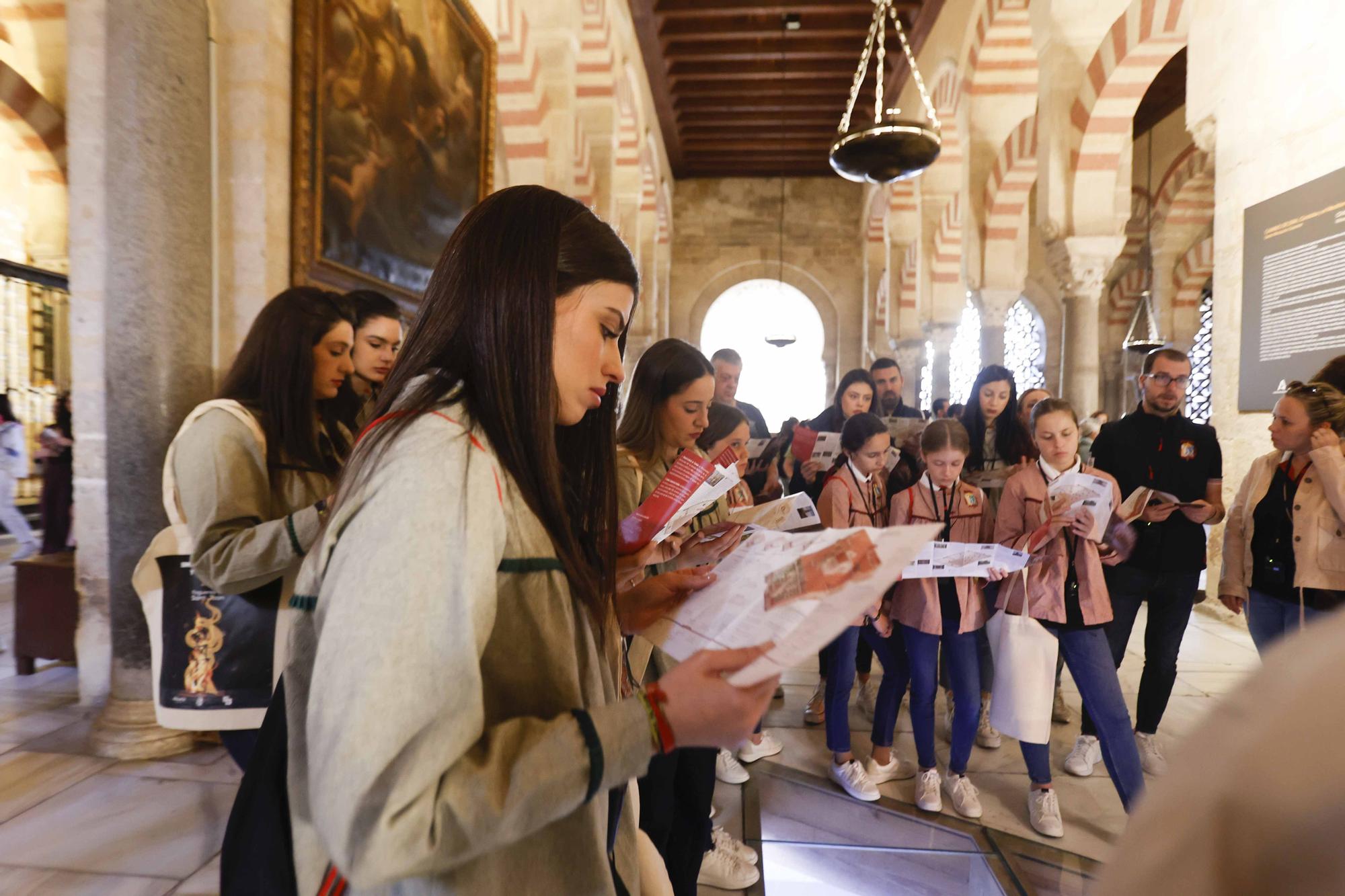 Visita a la Mezquita de las bellezas de las Hogueras de Sant Joan