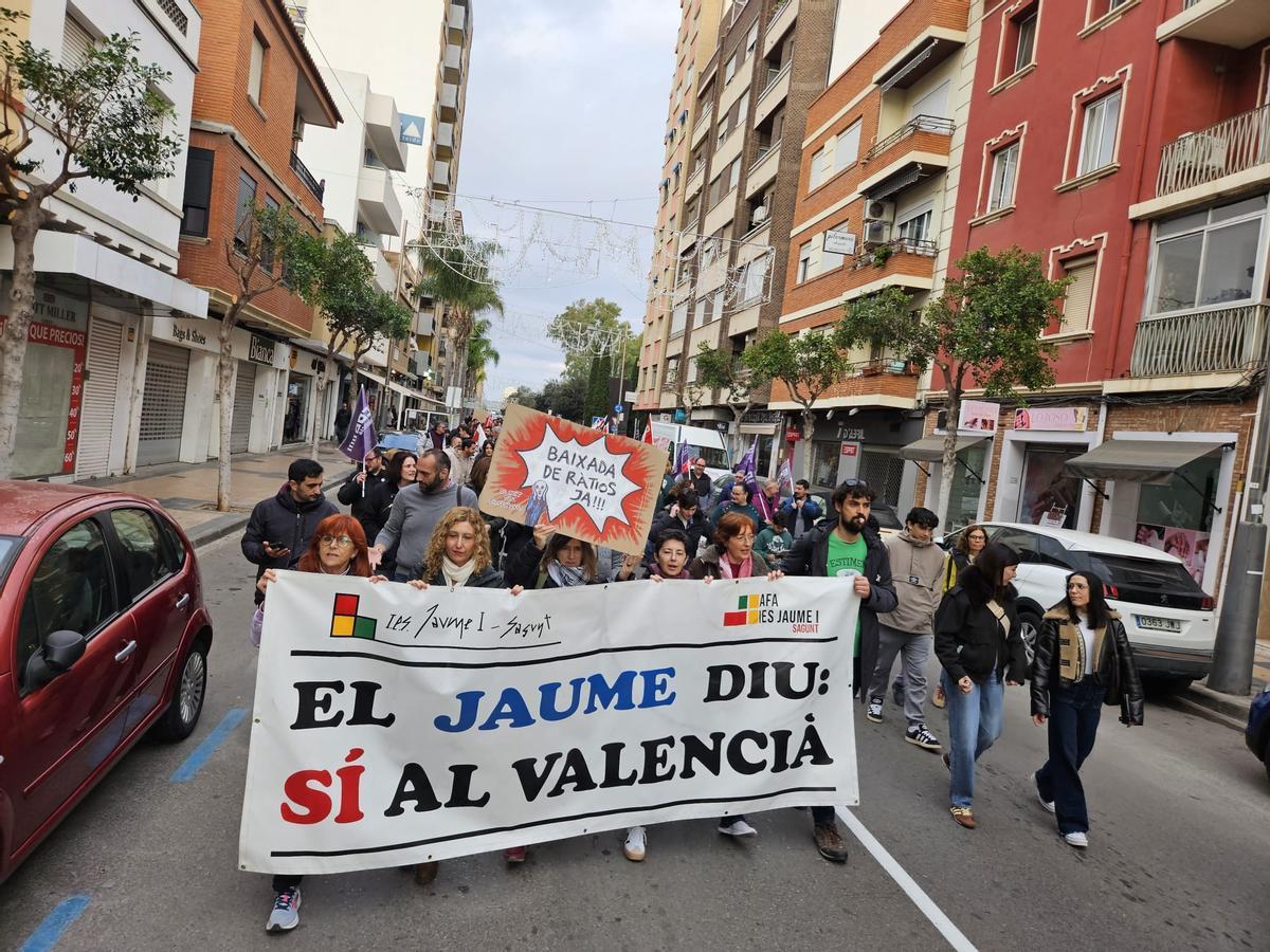 IES Jaume I en la manifestación.