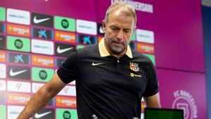 Hansi Flick, entrenador del Barça, en la sala de prensa de la CE Joan Gamper