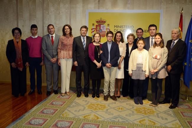 El canario Ángel García recibe la Orden al Mérito Civil