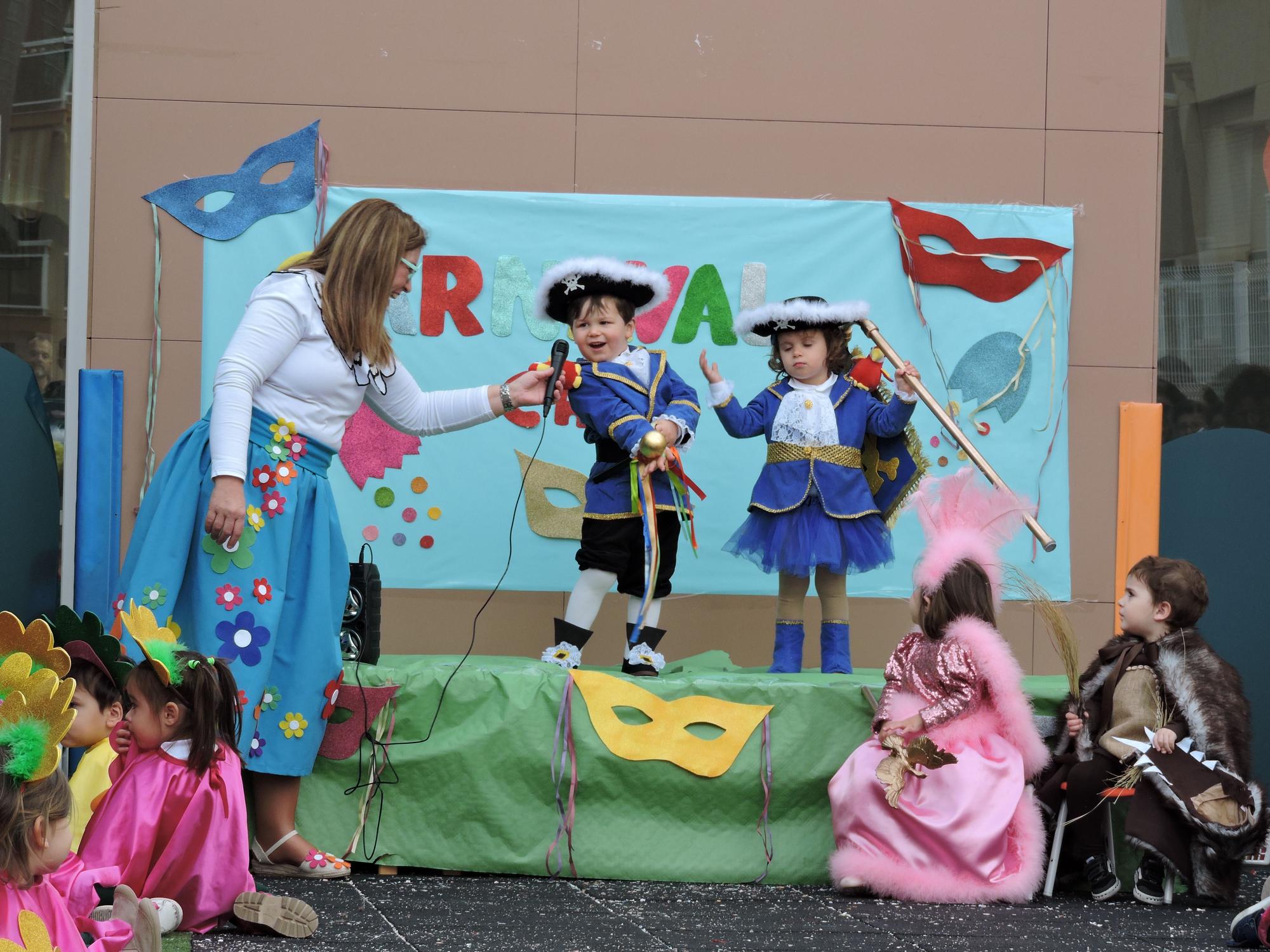 Los  colegios de Águilas celebran el carnaval