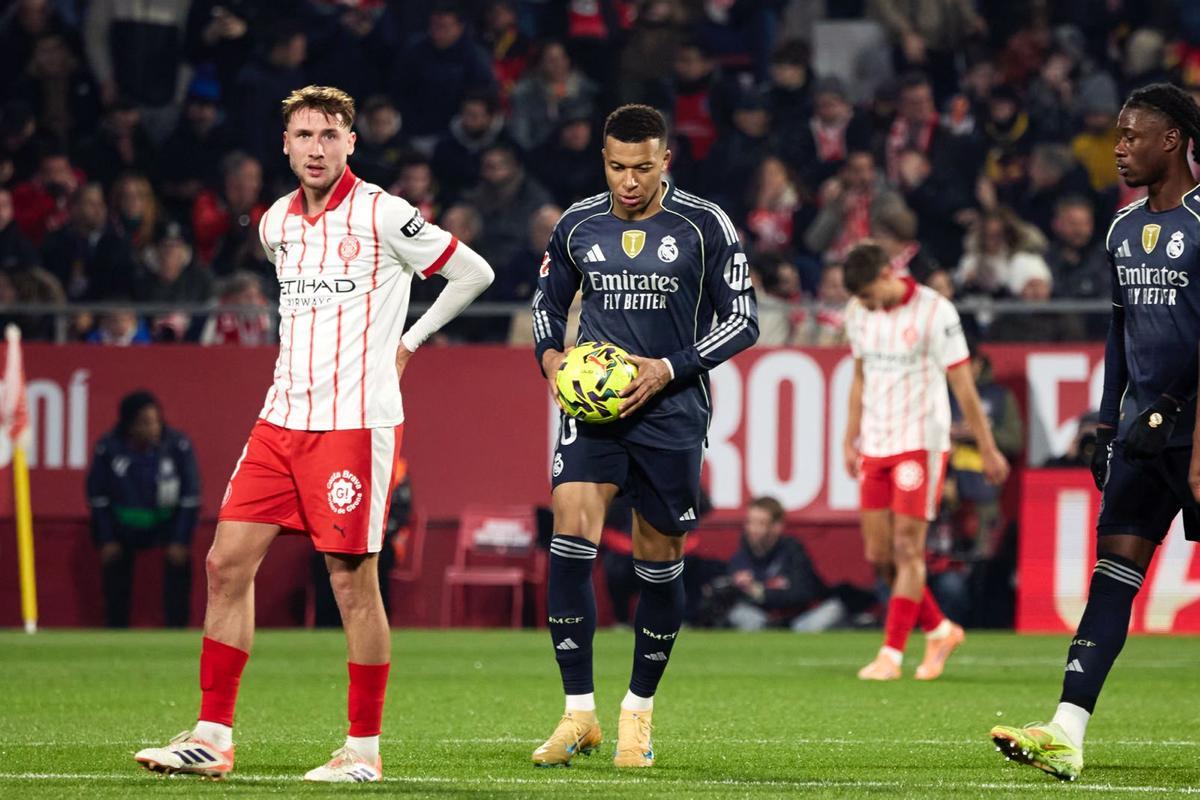 Mbappé empató de penalti, un clásico eterno en el Real Madrid