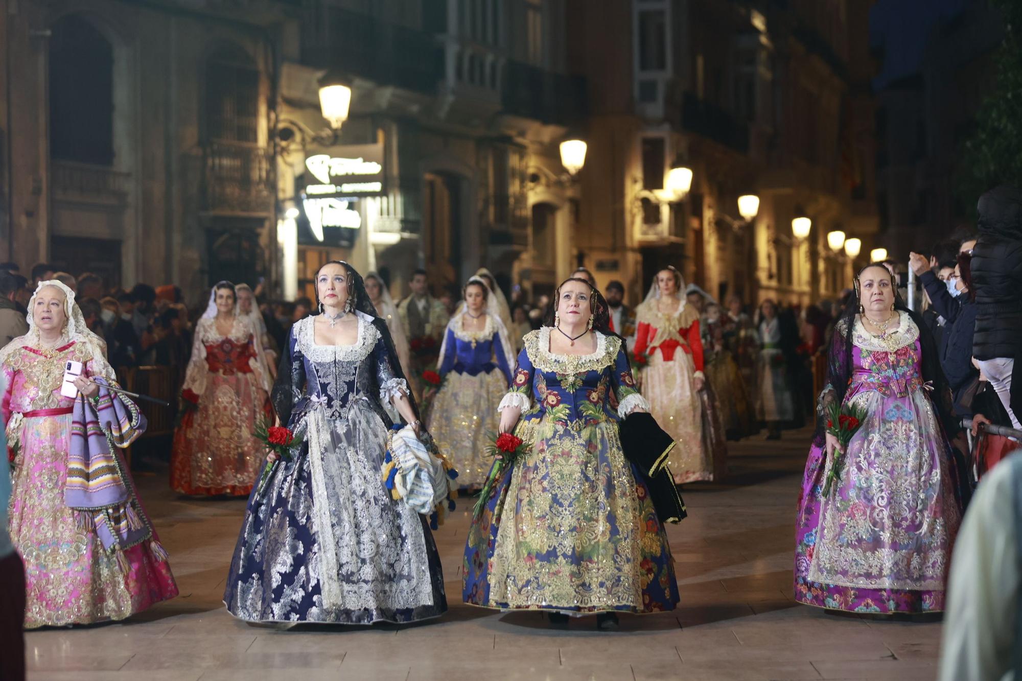 Búscate en el segundo día de ofrenda por la calle Quart (entre las 19:00 a las 20:00 horas)