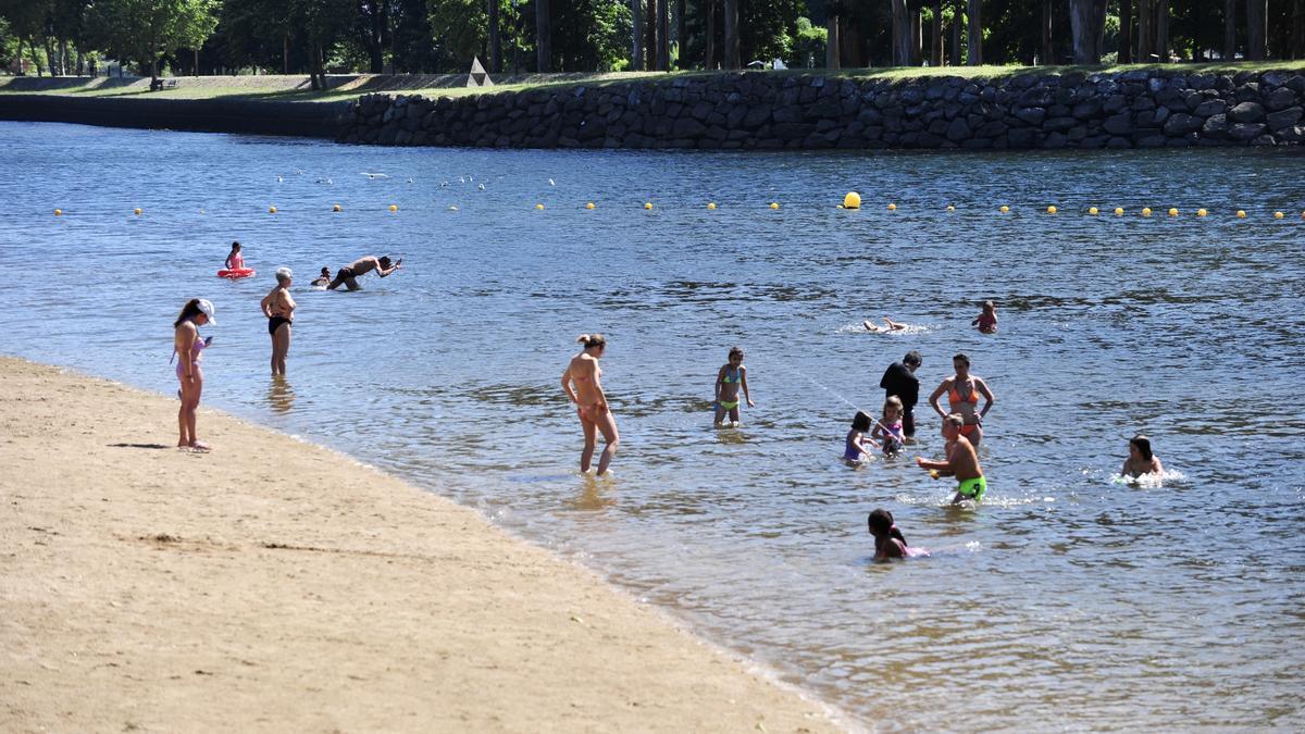 Playa fluvial del Lérez