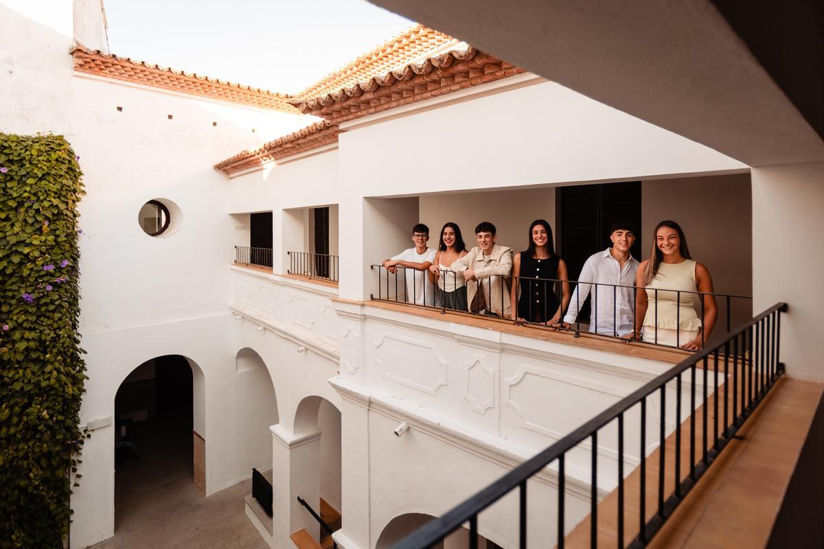 Representantes de la juventud sanvicenteña.