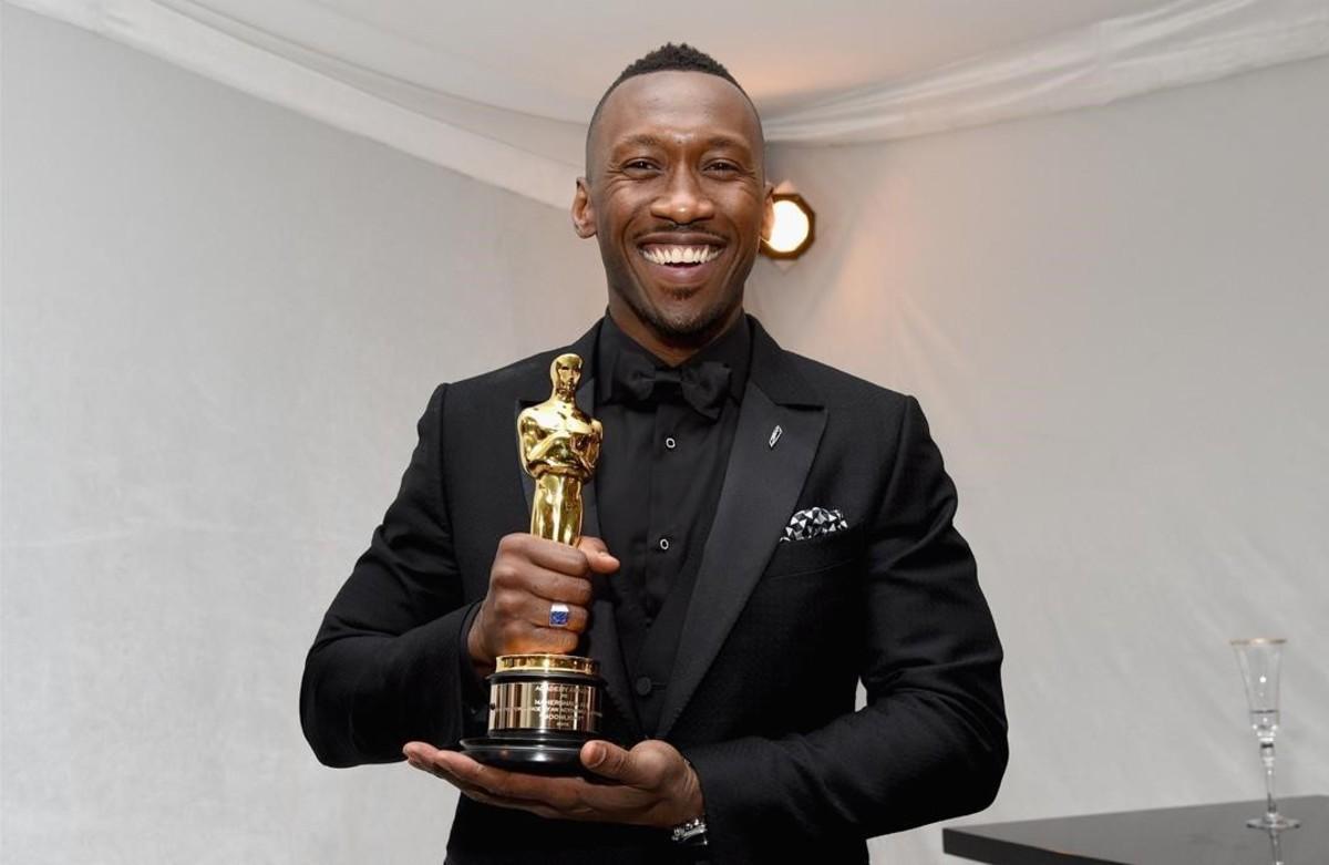 Mahershala Ali, el actor galardonado por ’Moonlight’, es el primer musulmán que gana un Oscar.