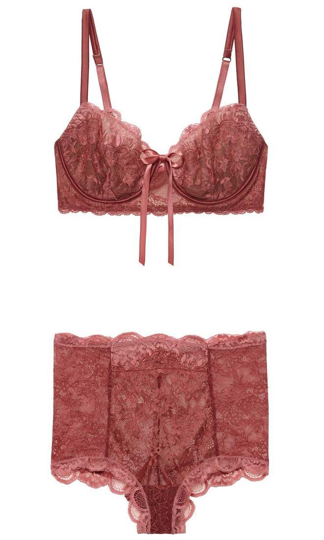 Conjunto lencero de Intimissimi elegido por Chiara Ferragni