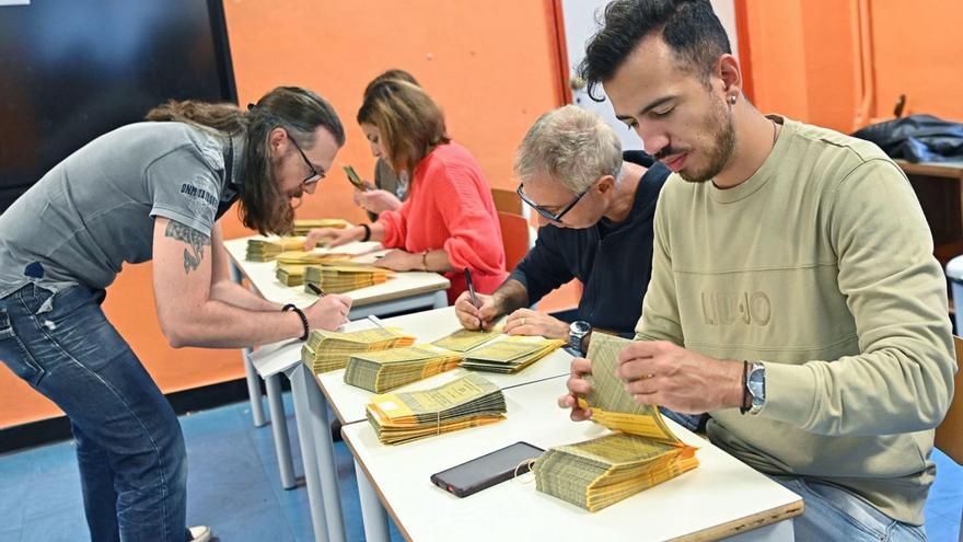 Itàlia mesura avui a les urnes  la força de la seva democràcia