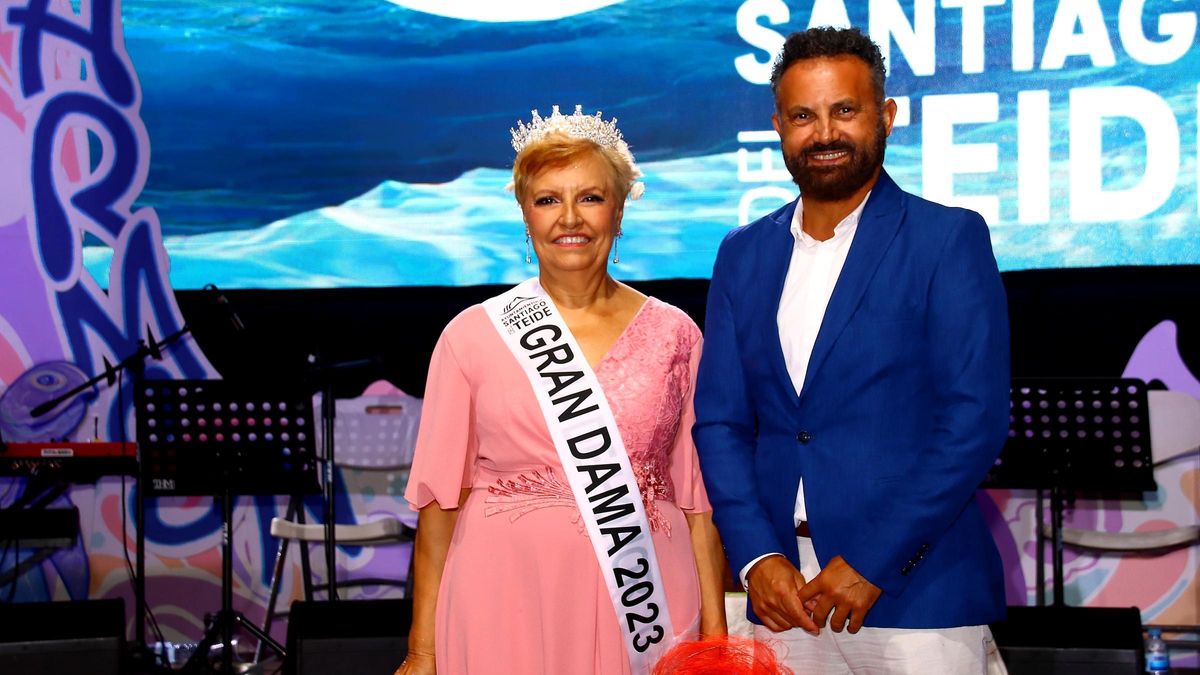 Isabel García Cabrera, elected Grand Lady of the Festivities in honor of Our Lady of Mount Carmel of Puerto de Santiago Isabel García Cabrera, elected Grand Lady of the Festivities in honor of Our Lady of Mount Carmel of Puerto de Santiago