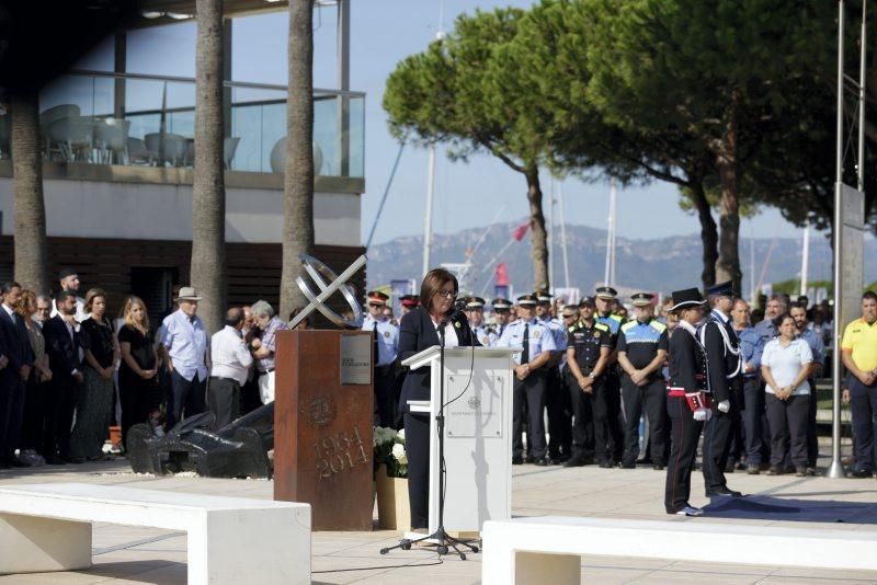 Homenaje a las vííctimas de Cambrils