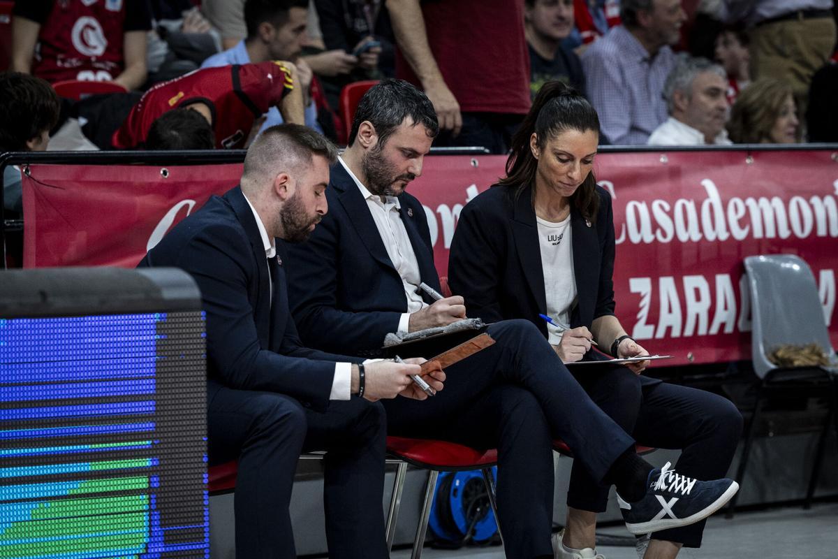 CASADEMONT ZARAGOZA - ARASKI DE LA LIGA FEMENINA EN EL PRINCIPE FELIPE