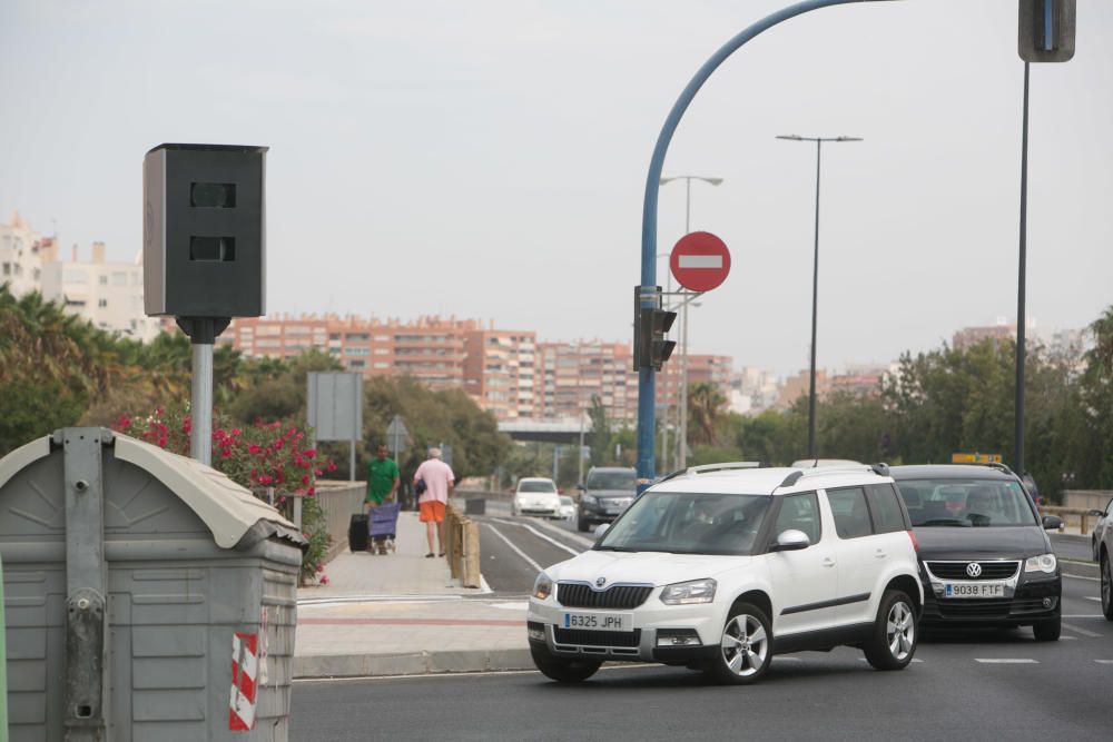 Alicante ya tiene radares en la avenida de Elche