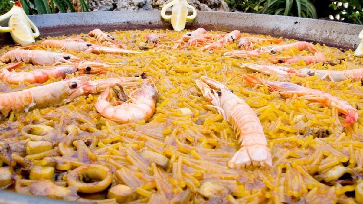 Preparación de la fideuá