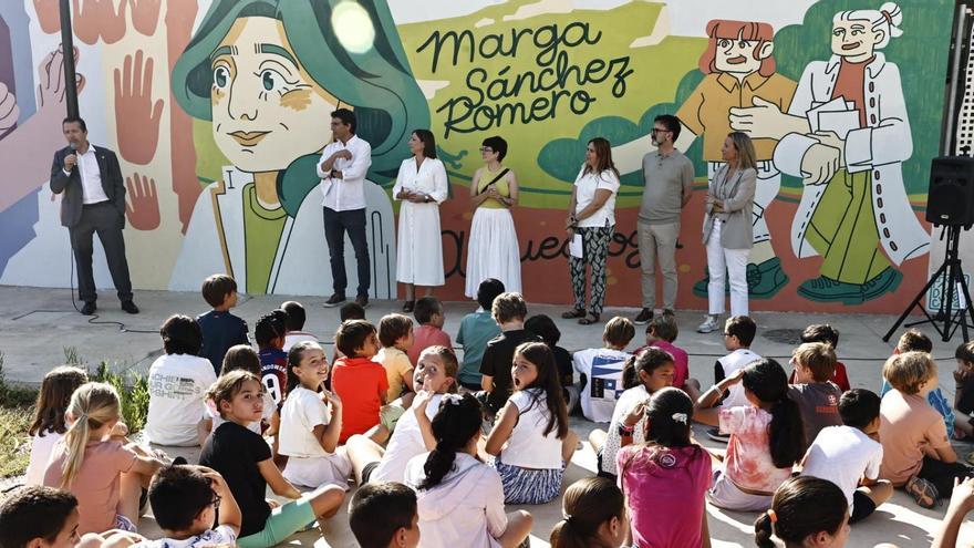 Un mural para honrar la labor ‘detectivesca’ de la arqueóloga Marga Sánchez Romero