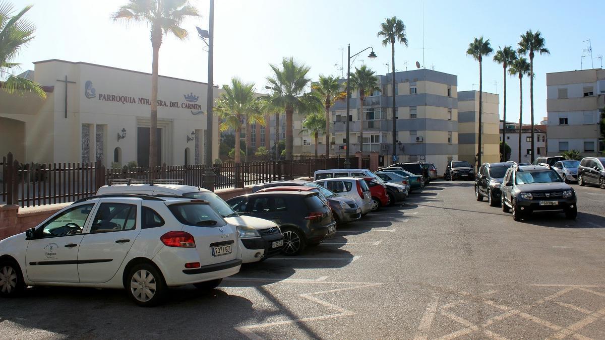 El parking se construirá delante de la Parroquia Nuestra Señora del Carmen.