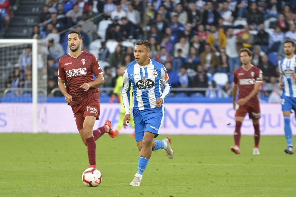 El Dépor le gana 2-0 al Córdoba