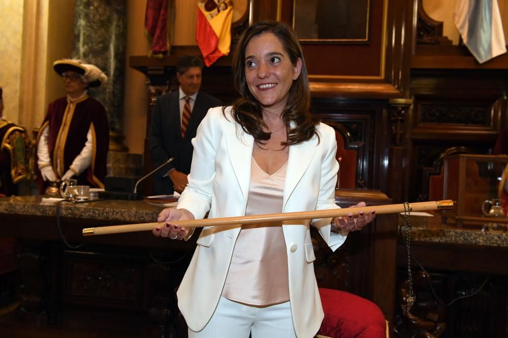 Inés Rey ya es nueva alcaldesa de A Coruña