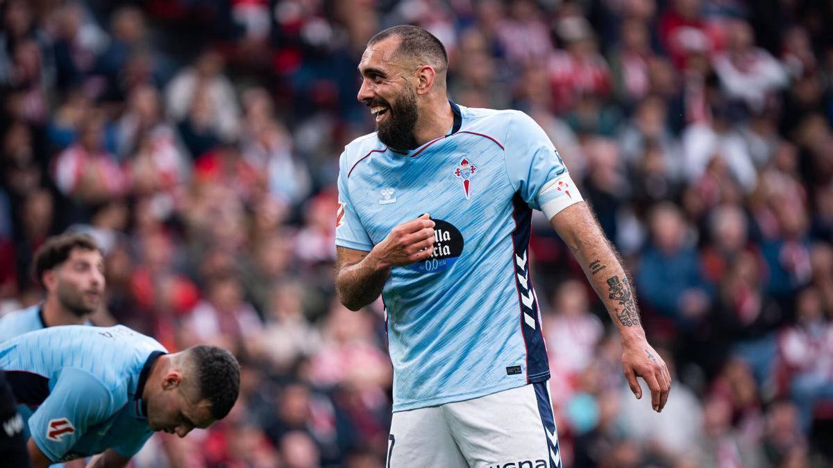 Borja Iglesias, en el partido de hace un par de semana en San Mamés