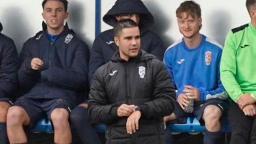 Oji, durante un encuentro del CD Villaralbo en Los Barreros. | J. L. F.