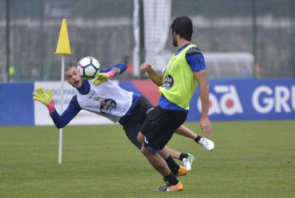 La plantilla se ejercita en las instalaciones de Abegondo con las ausencias de los internacionales Tyton, Borges, Andone, Valverde y Schär, concentrados con sus selecciones, y el lesionado Carlos Gil.