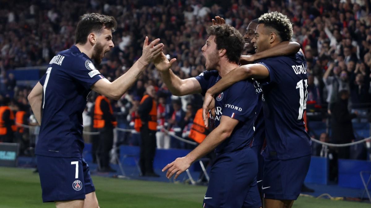 PSG - Bayern de Múnich | El doblete de Kvaratskhelia