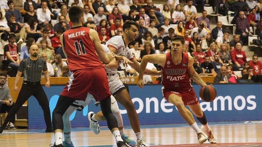 Fjellerup allarga el vincle amb el Bàsquet Girona una temporada