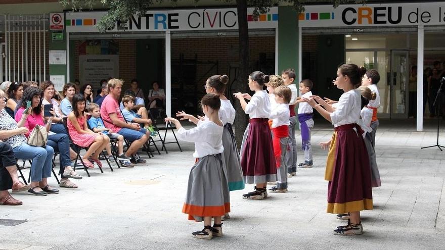 Les danses tradicionals van animar el públic.