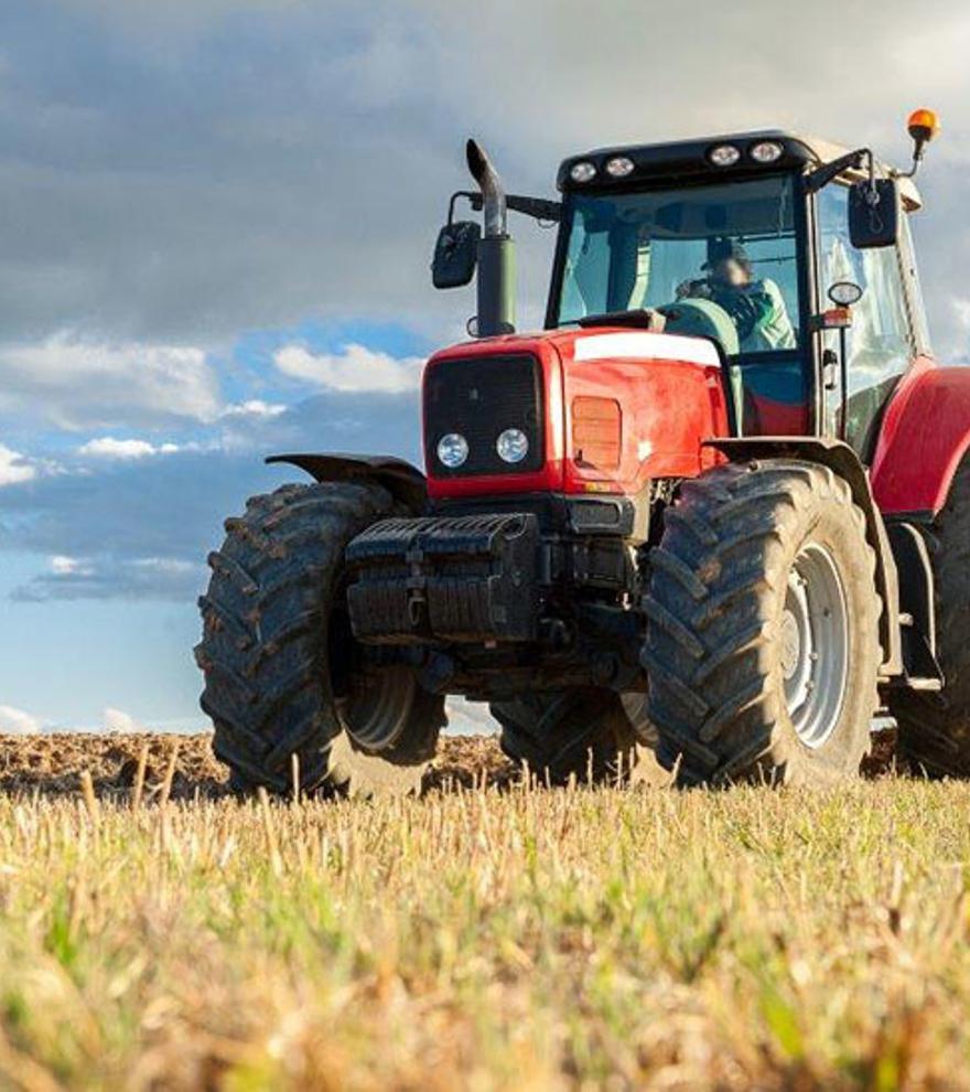 La Eurocámara apoya eximir de sanciones y controles ambientales a pequeños agricultores