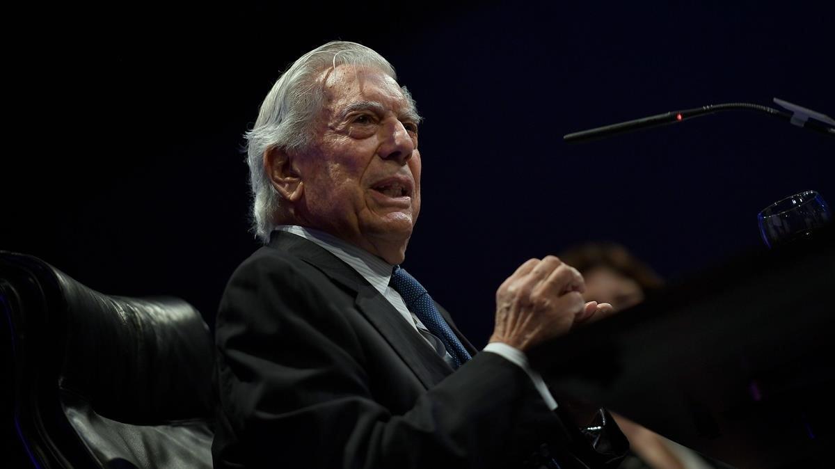 Mario Vargas Llosa, en la presentación de ’Tiempos recios’. 