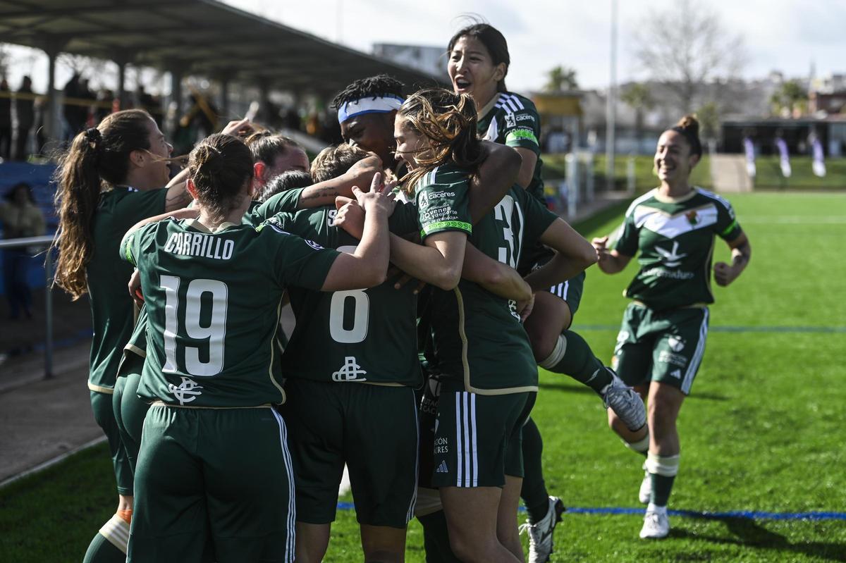 Las imágenes del Cacereño Femenino-Europa