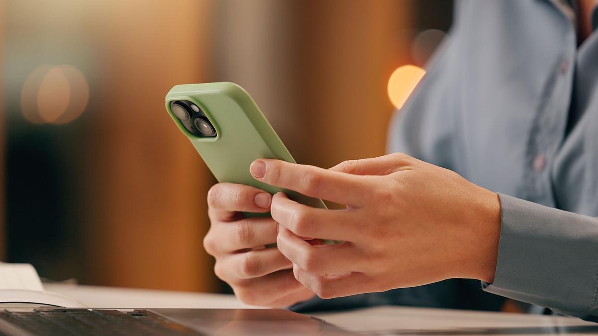 Qué significa el punto verde que sale en la pantalla bloqueada de tu móvil