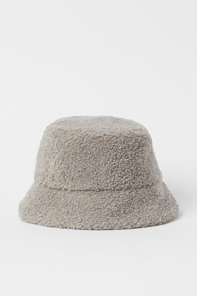 Sombrero 'bucket' afelpado, de H&M