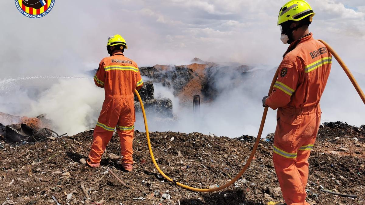 Conato de incendio en la planta de reciclaje de Caudete de las Fuentes