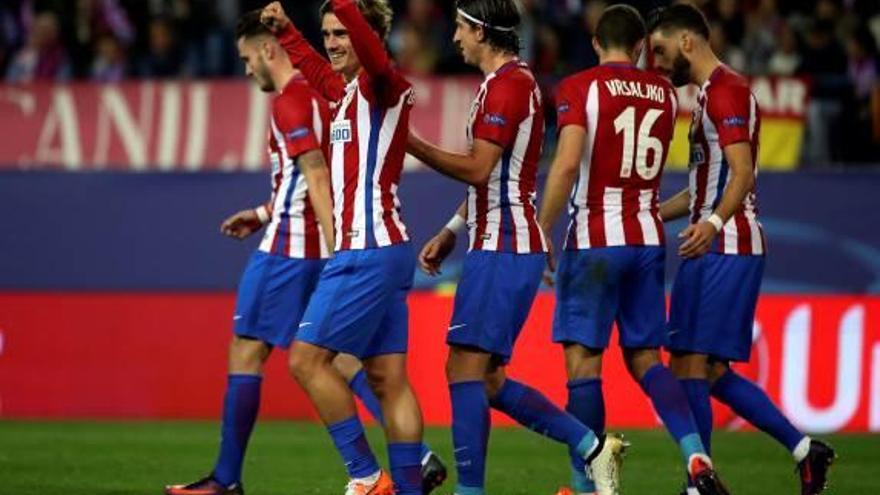 Un gol de Griezmann en el último minuto mete al Atlético en octavos