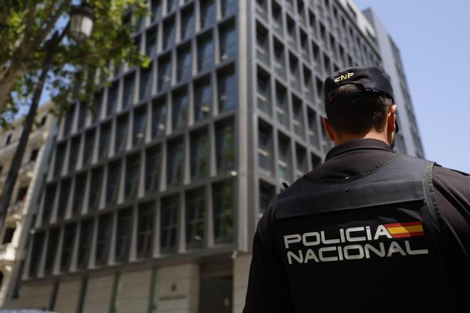 Arrestado en Abu Dabi por un intento de soborno el empresario al que recurrió Leire para desprestigiar a la UCO