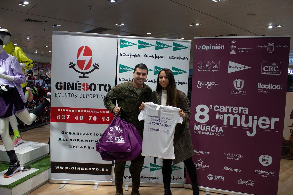 Entrega de dorsales de la Carrera de la Mujer 2023 (viernes por la mañana)