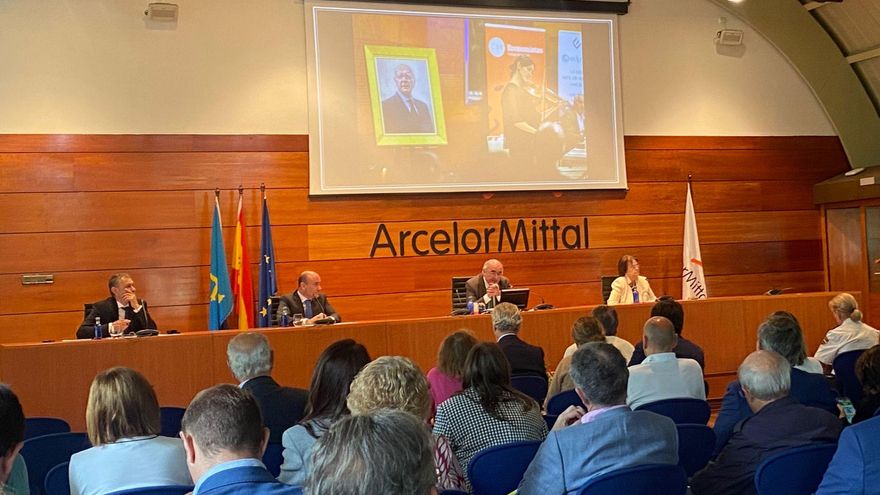 Cita obligatoria del verano avilesino: el exjefe de la Casa del Rey abre la nueva edición de los Cursos de La Granda