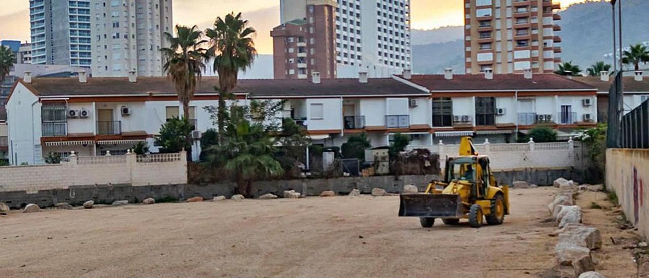 La parcela del parking en la avenida Fuster Zaragoza de Benidorm. |