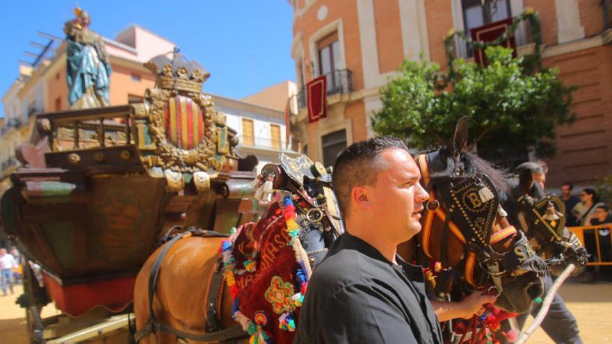 &quot;Desde que no se hace el tiro y arrastre viene mucha menos gente a ver el ´pas de les Roques´&quot;