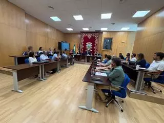 El Ayuntamiento de Puente Genil aprueba su presupuesto municipal de 2026 con el voto a favor del PP y la abstención de IU