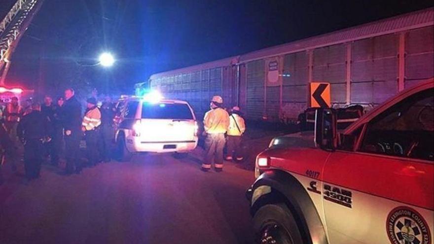 Al menos dos muertos en el choque de dos trenes en Estados Unidos