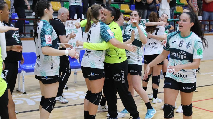 Paso firme del Atticgo Elche hacia las semifinales por el título