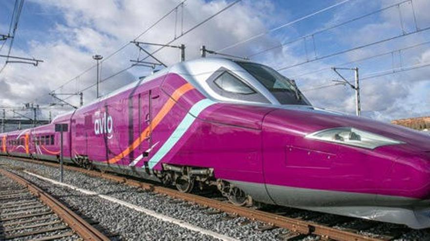 Un tren AVLO, el servei d&#039;alta velocitat &#039;low-cost&#039; de Renfe