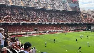 Directo | Gritos de "¡Corberán, dimisión!": el VAR anula el segundo de Lamine