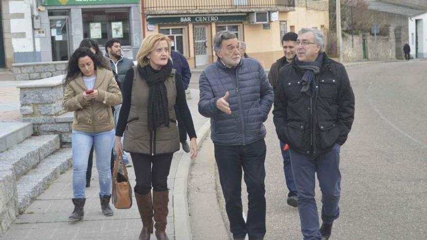 El PSOE presenta sus propuestas en Almeida de Sayago